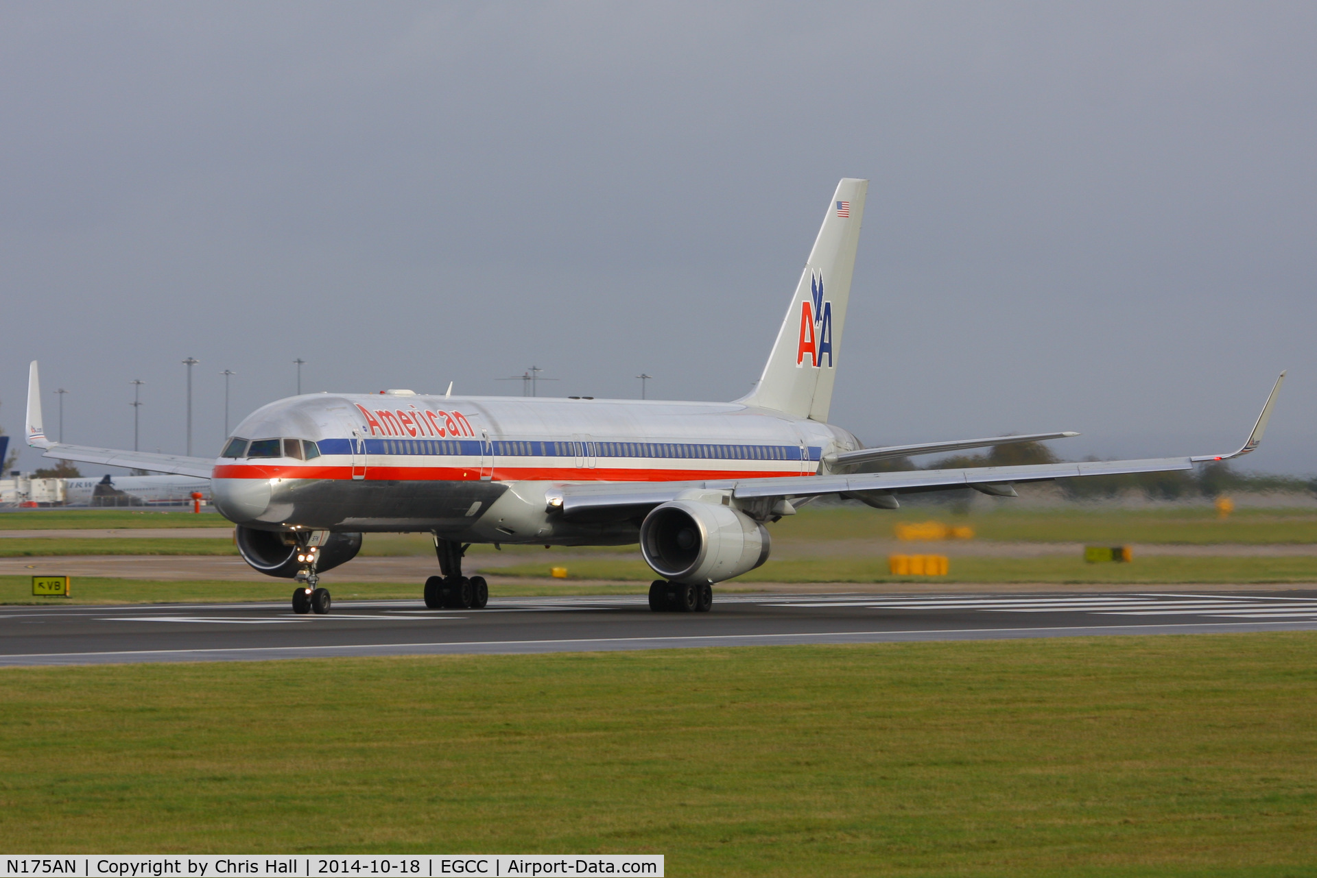 N175AN, 2001 Boeing 757-223 C/N 32394, American Airlines