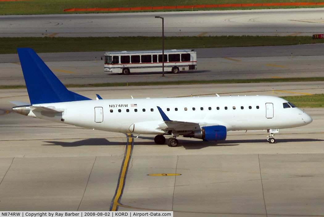 N874RW, 2006 Embraer 170SU (ERJ-170-100SU) C/N 17000148, Embraer Emb-170-100SU [17000148] (Midwest Connect) Chicago-O Hare International~N 02/08/2008
