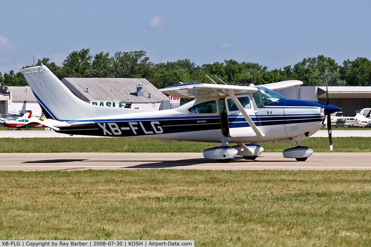 XB-FLG, Cessna 182R Skylane C/N 18267728, Cessna 182R Skylane [182-67728] Oshkosh-Wittman Regional~N 30/07/2008