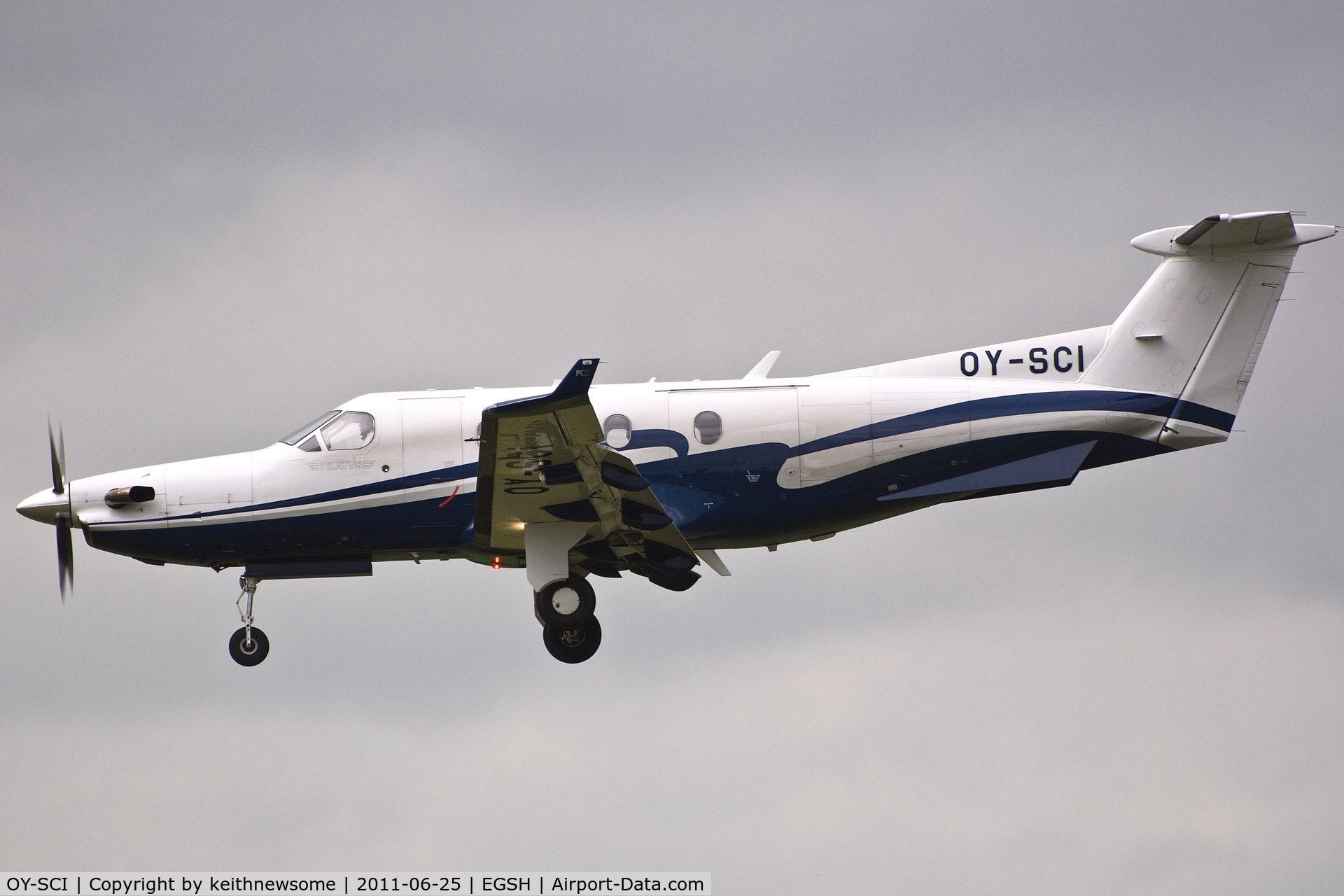 OY-SCI, 2003 Pilatus PC-12/45 C/N 496, Landing onto runway 27 !