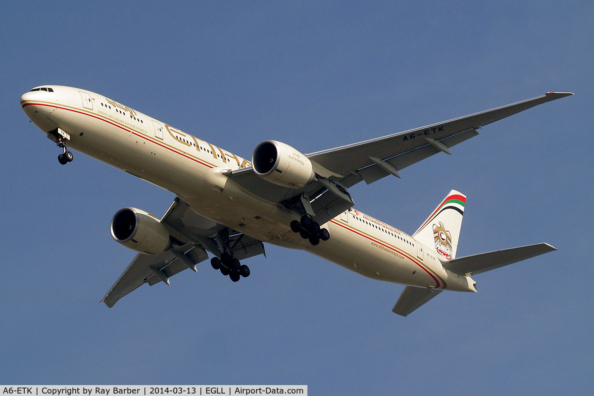 A6-ETK, 2012 Boeing 777-3FX/ER C/N 39686, Boeing 777-3FXER [39686] (Etihad Airways) Home~G 13/03/2014. On approach 27R.
