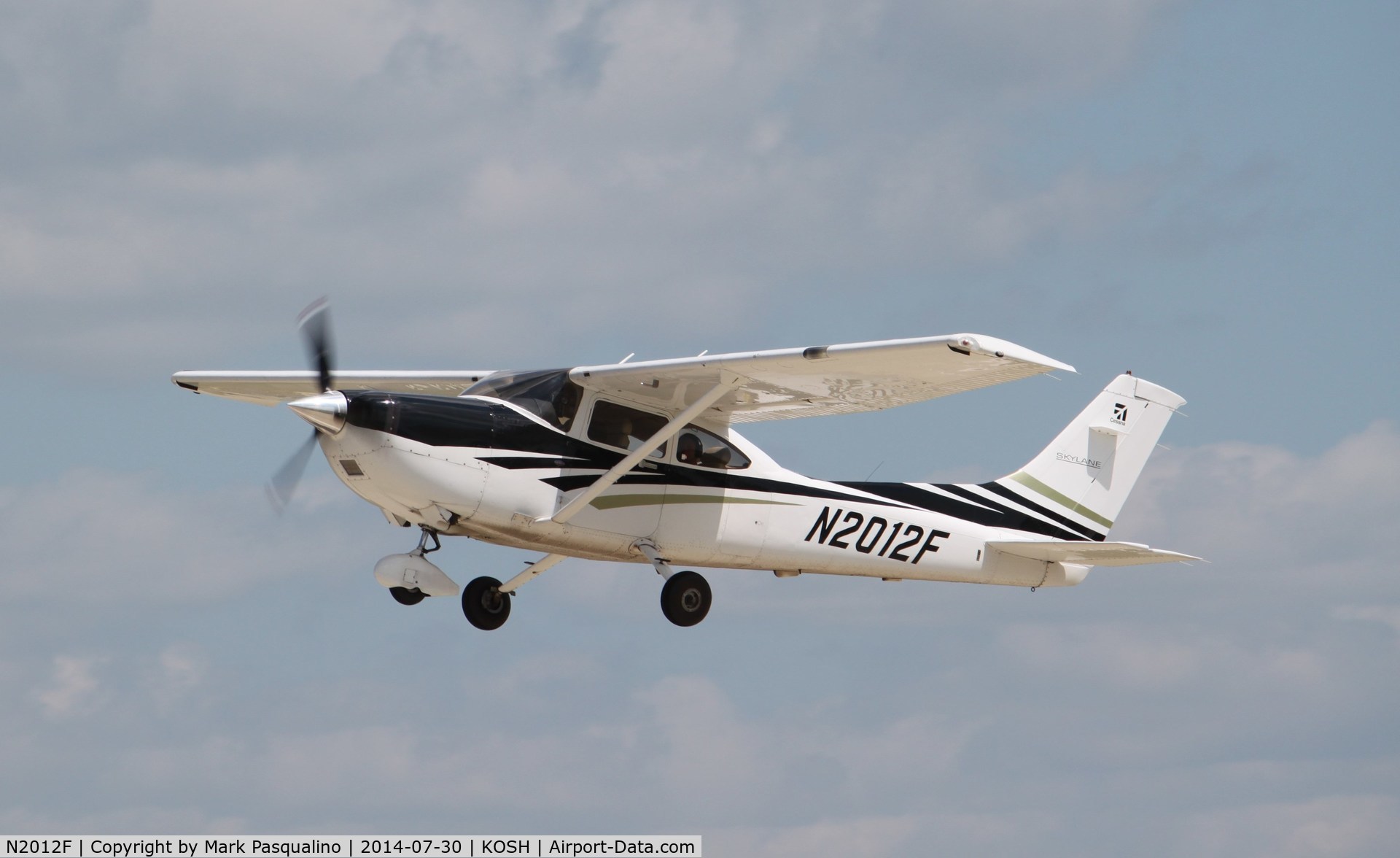 N2012F, 2006 Cessna 182T Skylane C/N 18281769, Cessna 182T
