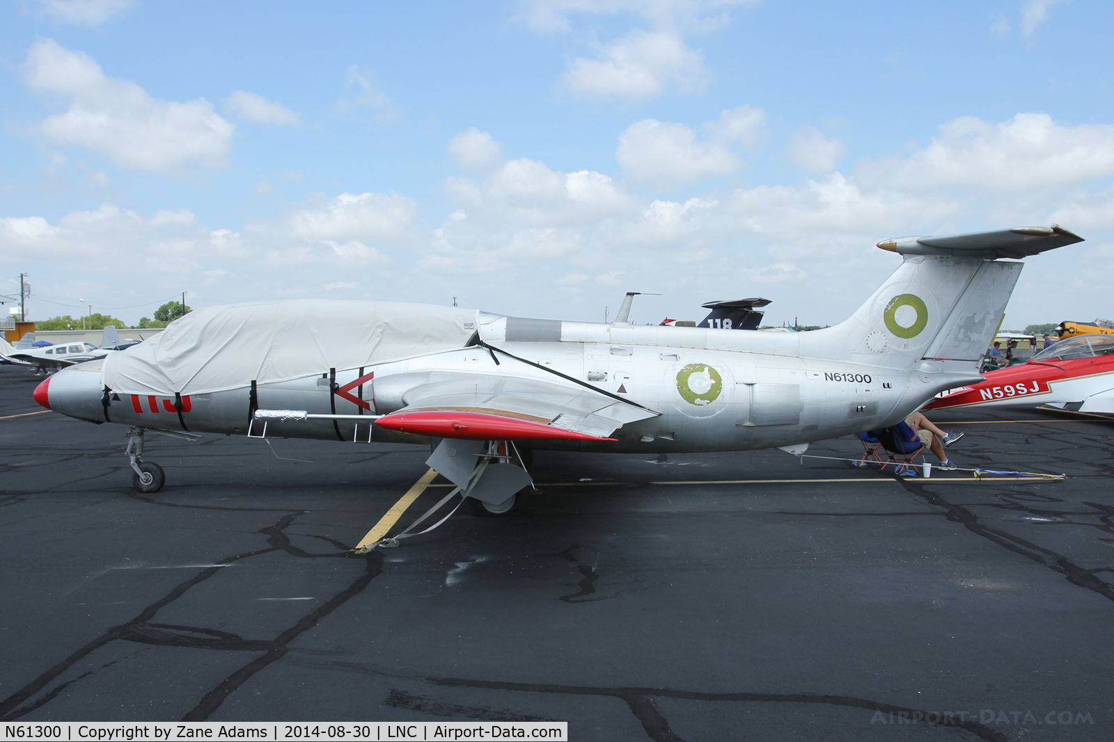 N61300, Aero L-29 Delfin C/N 294976, At the 2014 Warbirds on Parade