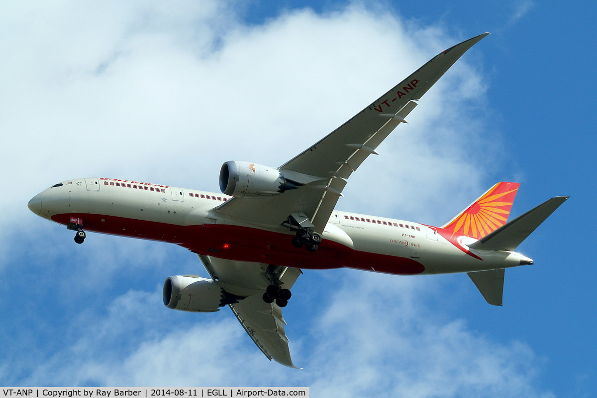 VT-ANP, 2013 Boeing 787-8 Dreamliner C/N 36287, Boeing 787-8 Dreamliner [36287] (Air India) Home~G 11/08/2014. On approach 27R.