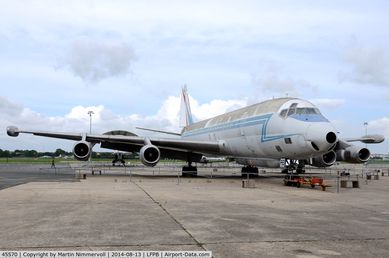 45570, 1961 Douglas DC-8-33 (DC-8-53) Sarigue C/N 45570, France - Air Force