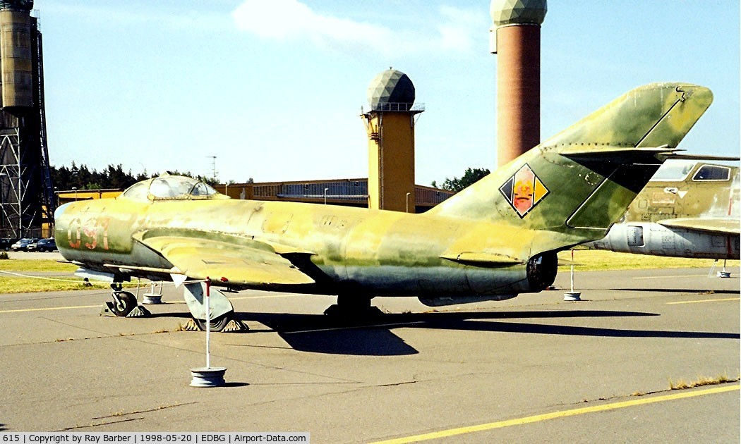 615, PZL-Mielec Lim-5P C/N 1D0208, Mikoyan-Gurevich Lim-5P [1D-02-08] (East German Air Force) Berlin-Gatow~D 20/05/1998