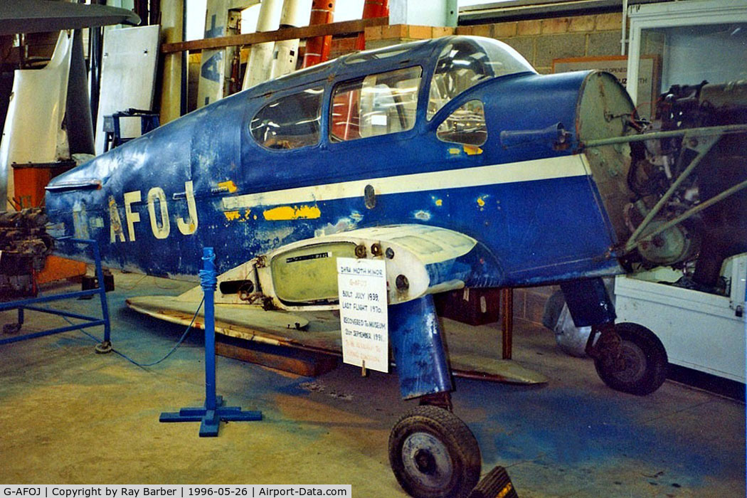 G-AFOJ, 1939 De Havilland DH-94 Moth Minor Coupe C/N 9407, De Havilland DH.94 Moth Minor Coupe [9407] London Colney Herts~G 26/05/1996