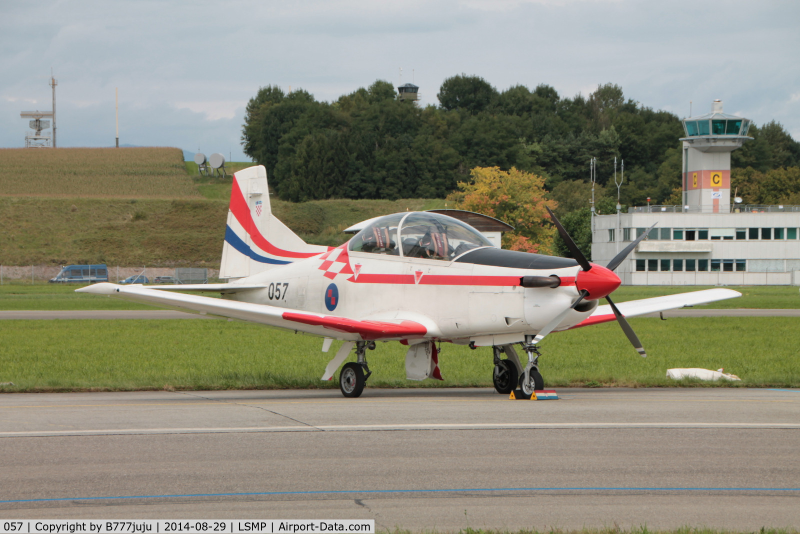 057, Pilatus PC-9M C/N 620, at AIR14