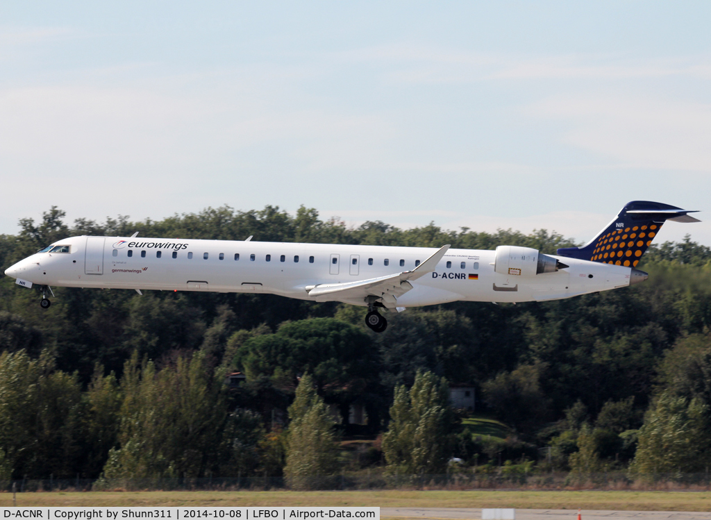 D-ACNR, 2011 Bombardier CRJ-900LR (CL-600-2D24) C/N 15263, Landing rwy 14R