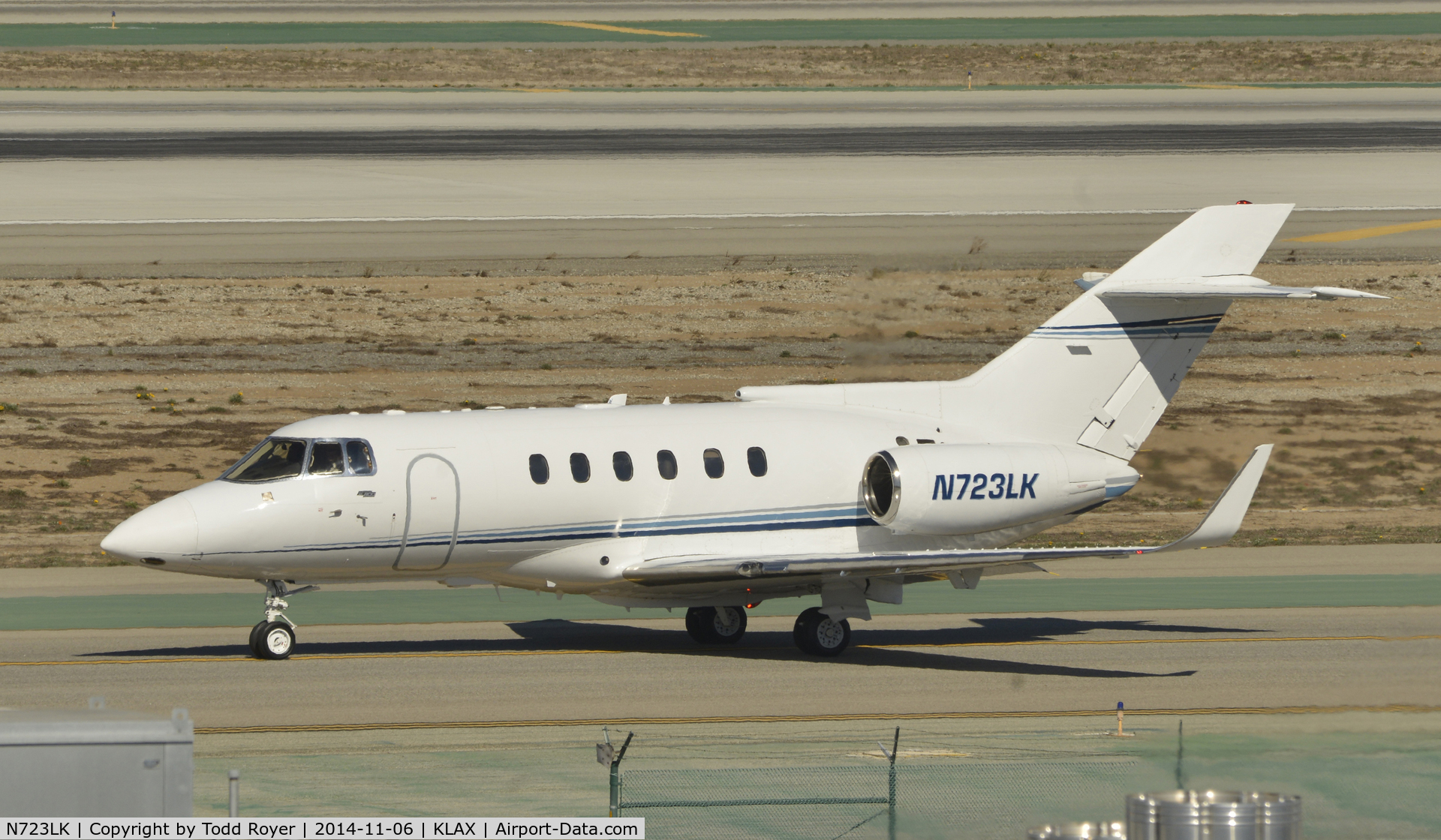 N723LK, 1989 British Aerospace BAe.125 Series 800A C/N 258155, Taxiing for departure at LAX