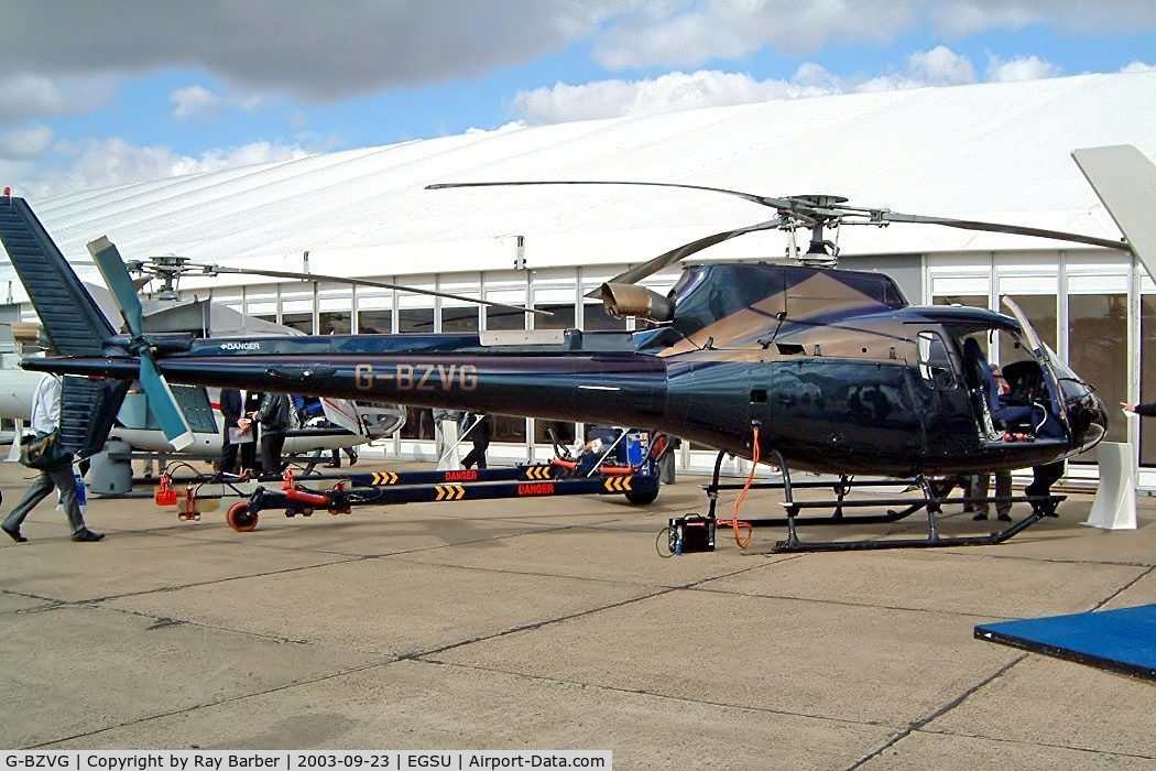 G-BZVG, 2000 Eurocopter AS-350B-3 Ecureuil Ecureuil C/N 3368, Eurocopter AS.350B3 Ecureuil [3368] Duxford~G 23/09/2003