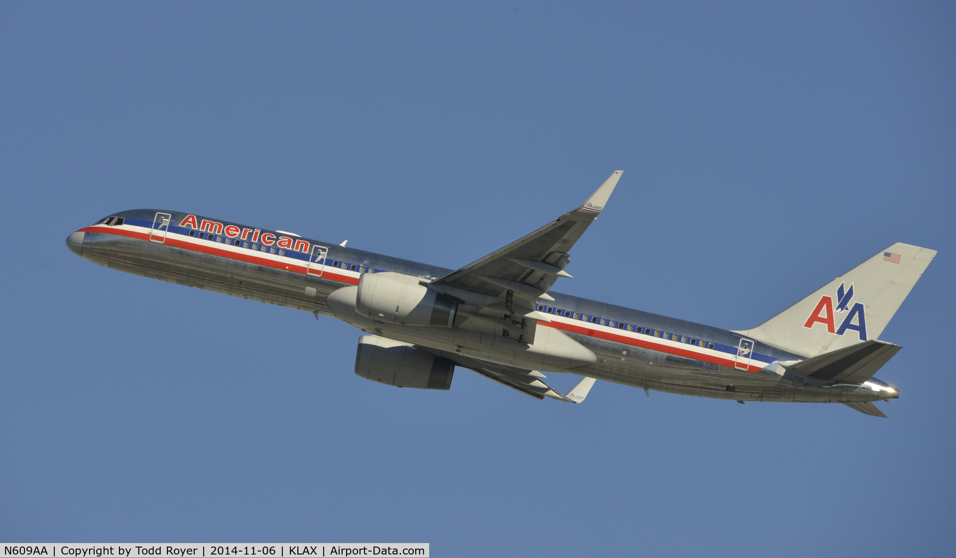 N609AA, 1996 Boeing 757-223 C/N 27447, Departing LAX on 25R
