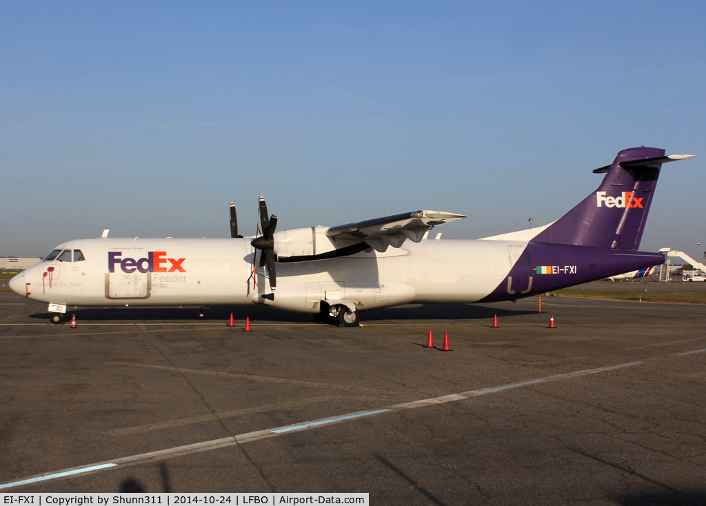 EI-FXI, 1992 ATR 72-202F C/N 294, Parked at the Cargo area...
