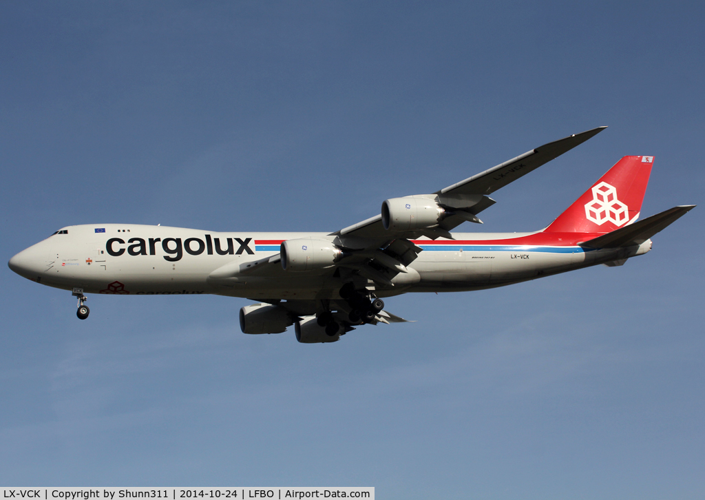 LX-VCK, 2014 Boeing 747-8R7F C/N 38078, Landing rwy 32L