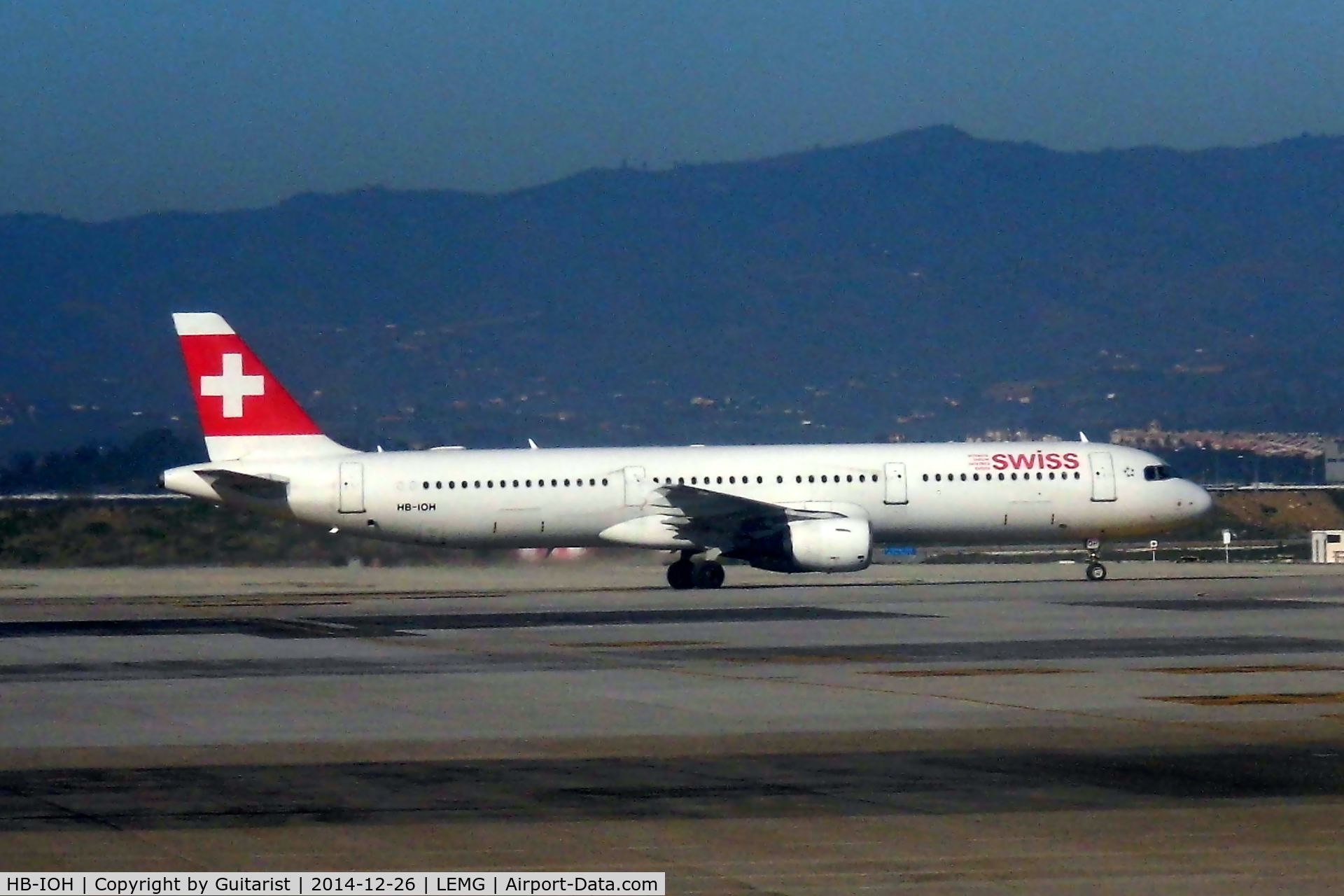 HB-IOH, 1997 Airbus A321-111 C/N 664, Arrival at Malaga