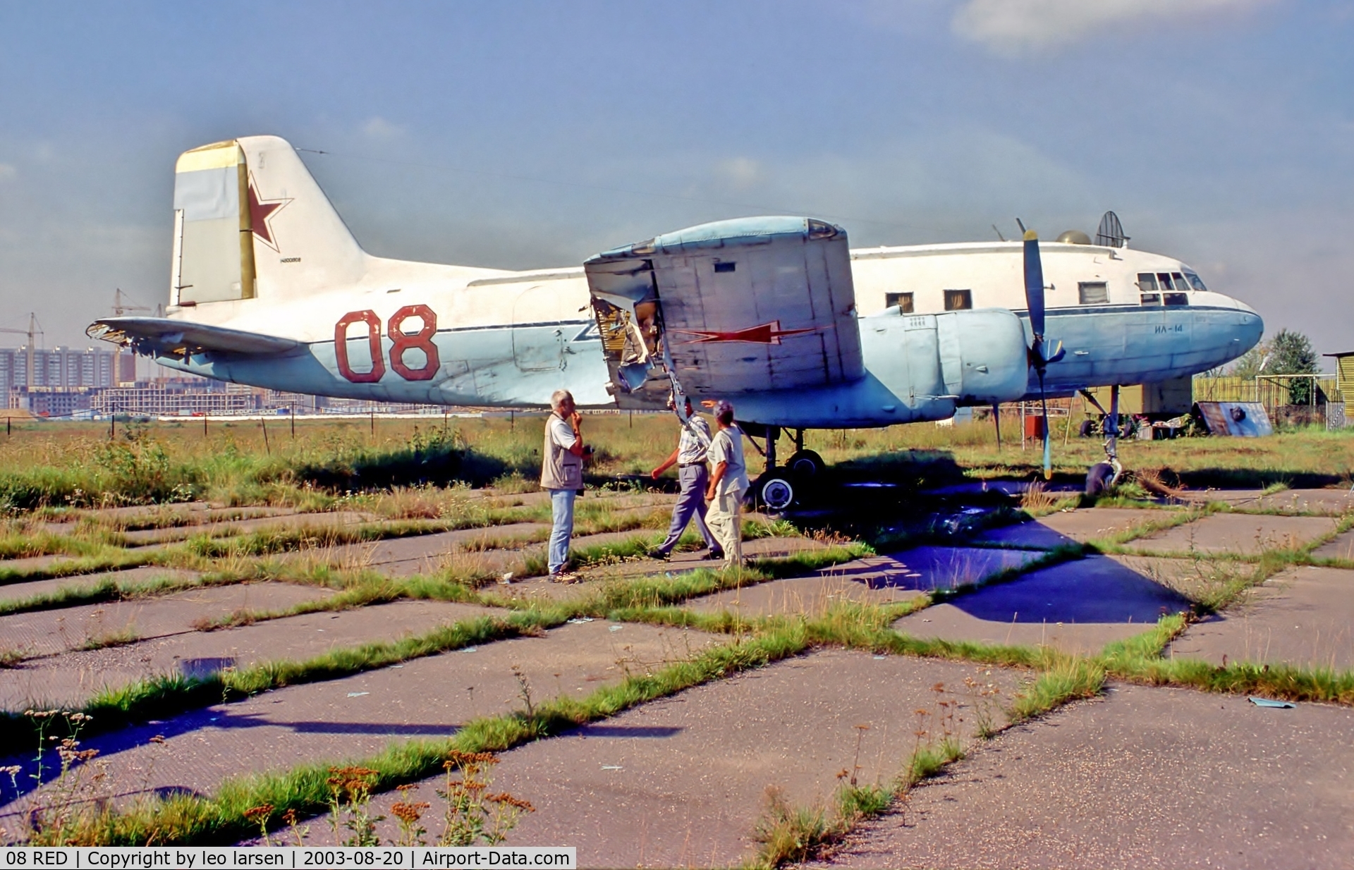08 RED, 1969 Antonov An-22 C/N 8340108, Khodinka Moscow 20.8.03