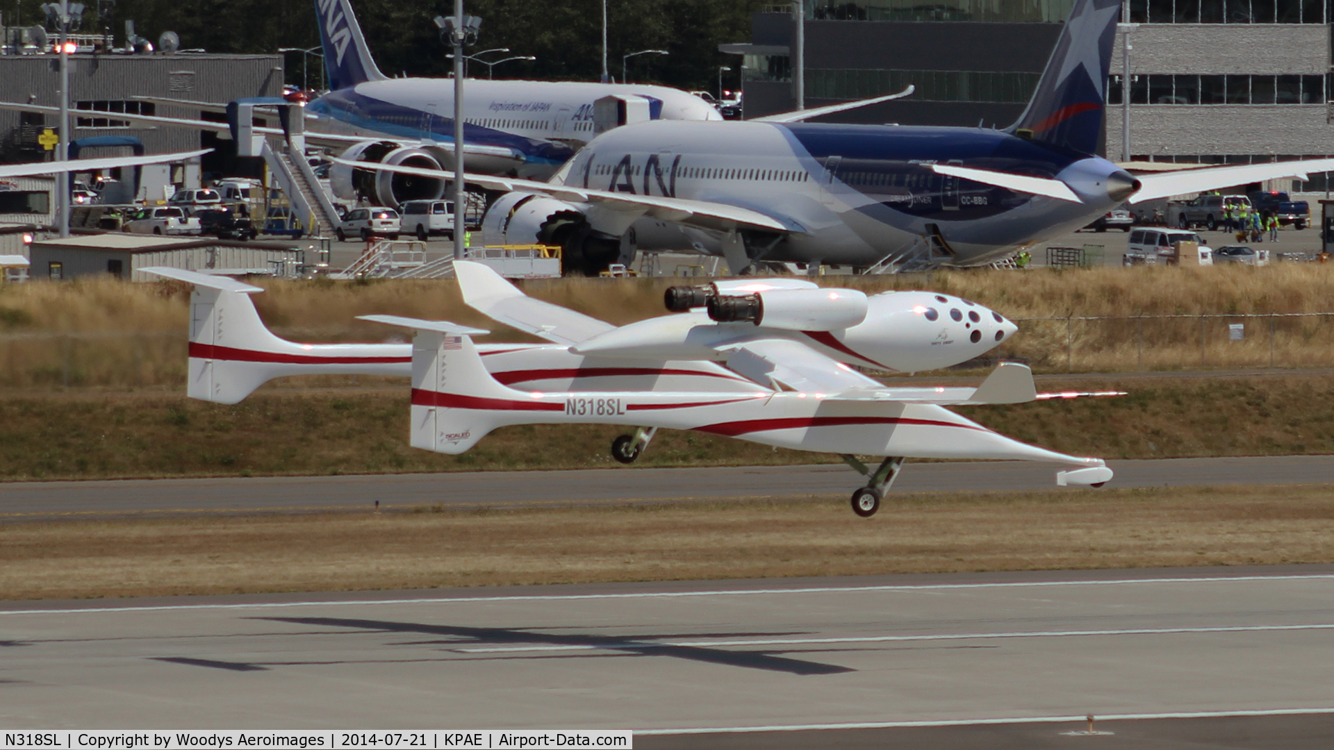N318SL, 2002 Scaled Composites 318 C/N 001, Landing at KPAE after it's final flight