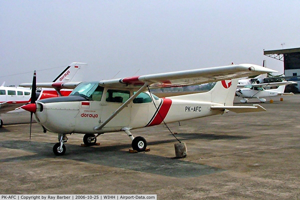 PK-AFC, Cessna 172P C/N 17275535, Cessna 172P Skyhawk [172-75535] (Deraya Air Taxi) Jakarta-Halim Perdanakusuma Int~PK 25/10/2006