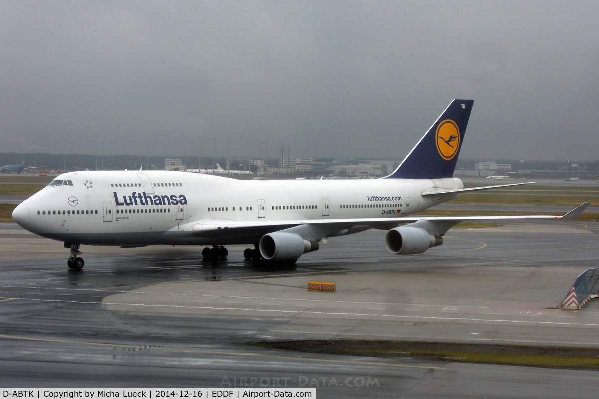 D-ABTK, 2001 Boeing 747-430 C/N 29871, Gloomy day in FRA
