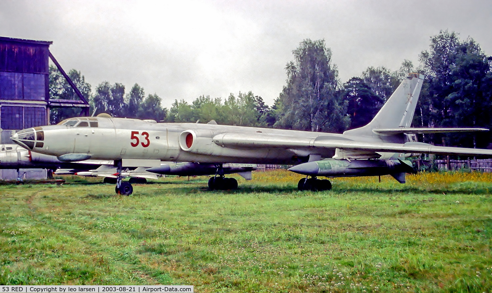 53 RED, 1962 Tupolev Tu-16K-10-26 C/N 4201004, Monino Moscow 21.8.03
with 2 KSR-5S under wings.