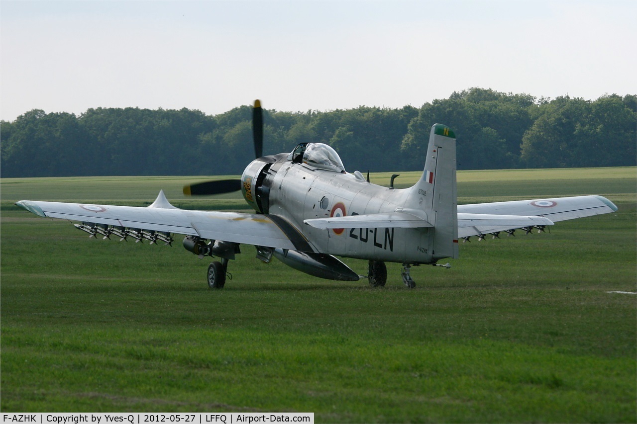 F-AZHK, Douglas AD-4N Skyraider C/N 7802, Douglas AD-4N Skyraider, La Ferté Alais Airfield (LFFQ) Air Show 2012