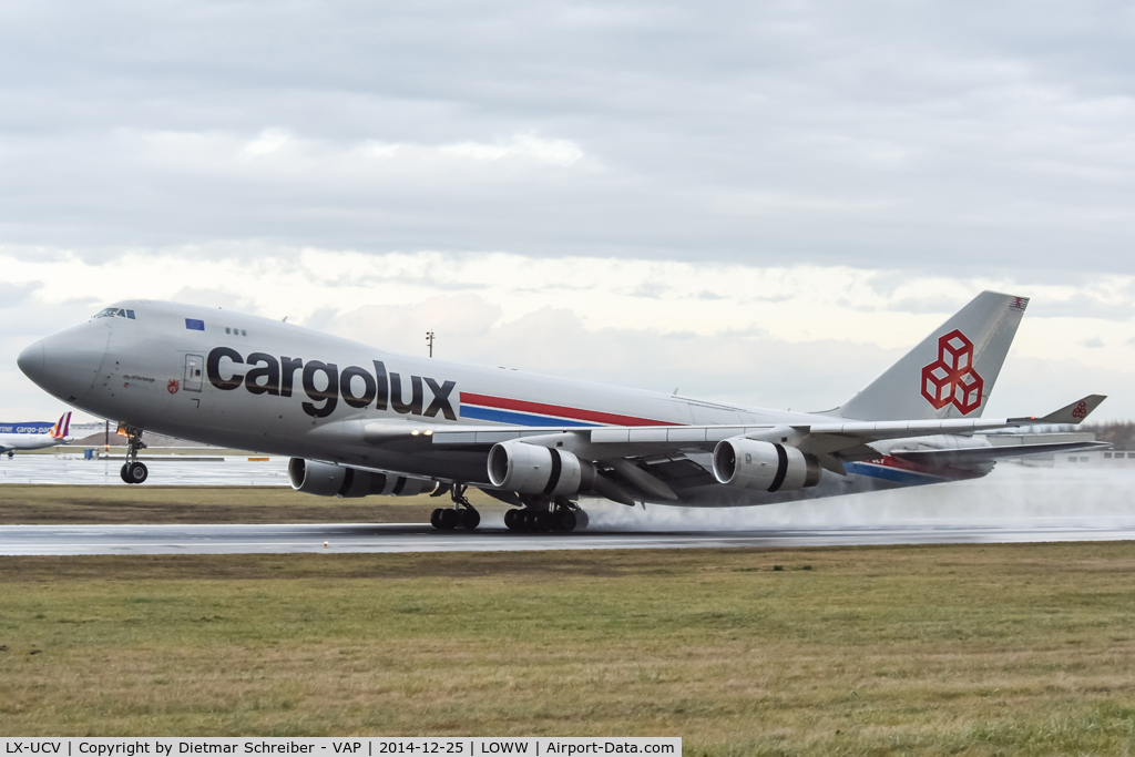LX-UCV, 2004 Boeing 747-4R7F/SCD C/N 33827, Cargolux Boeing 747-400