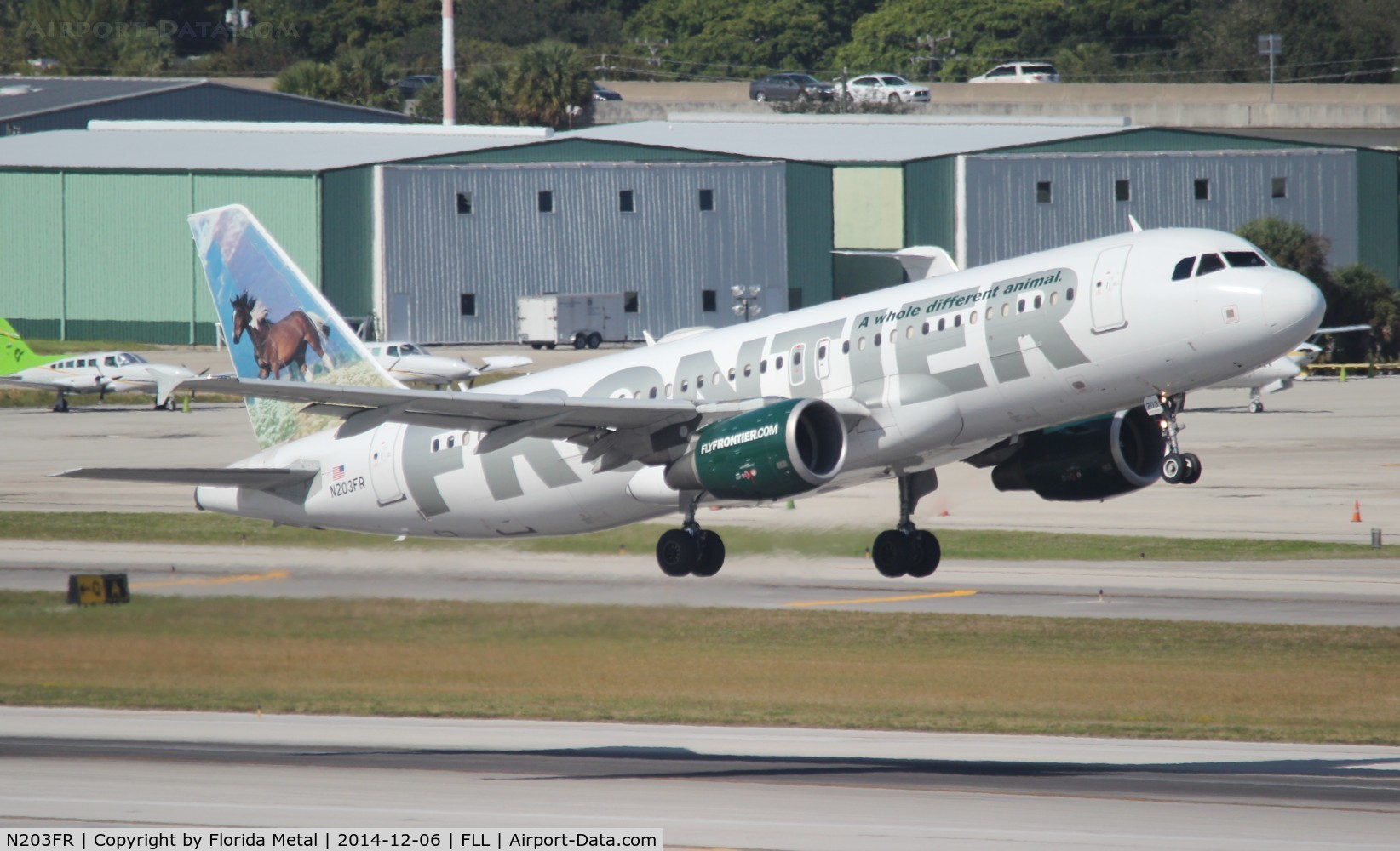 N203FR, 2002 Airbus A320-214 C/N 1806, Frontier A320 Sally the Mustang