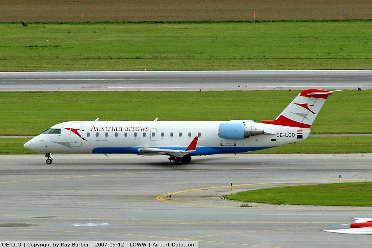 OE-LCO, 2000 Canadair CRJ-200LR (CL-600-2B19) C/N 7371, Canadair CRJ-200LR [7371] (Austrian Arrows) Vienna-Schwechat~OE 12/09/2007