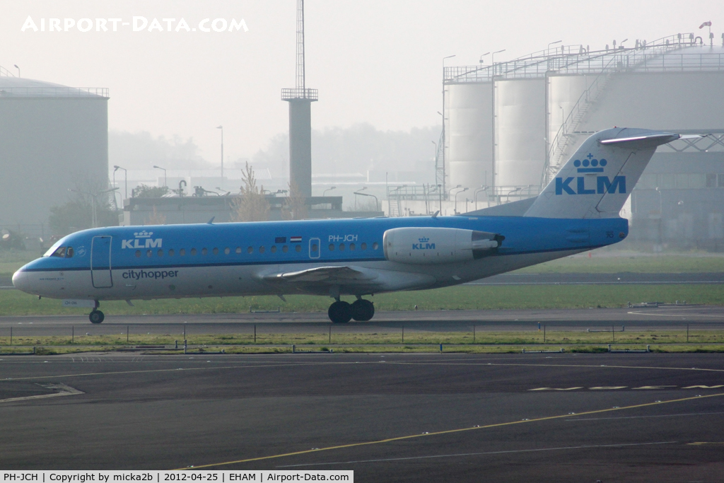 PH-JCH, 1994 Fokker 70 (F-28-0070) C/N 11528, Taxiing