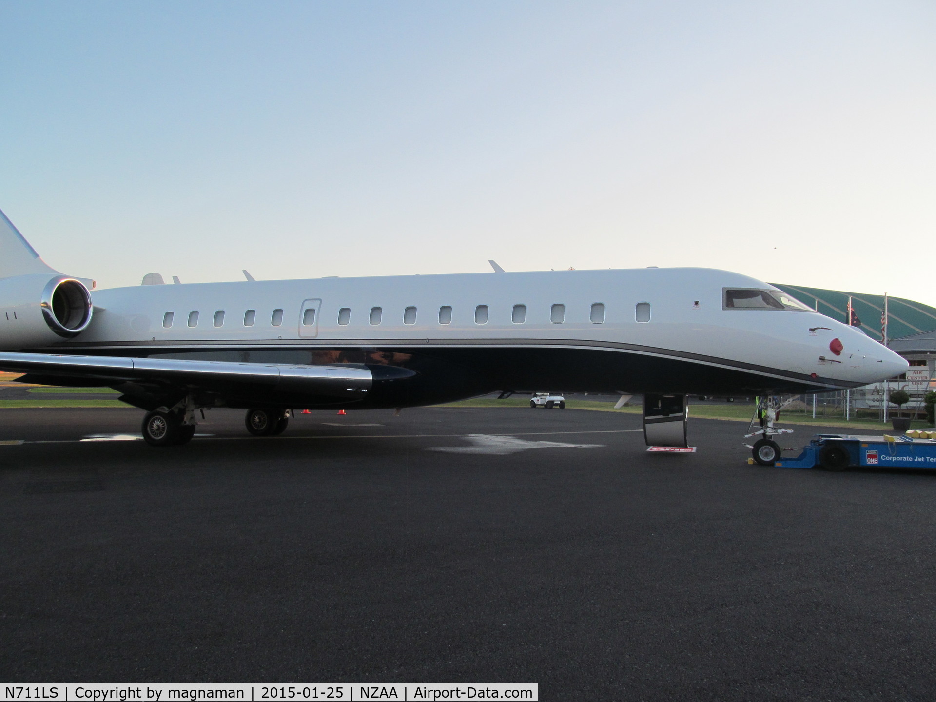 N711LS, 2012 Bombardier BD-700-1A10 Global 6000 C/N 9476, RIGHT NEXT TO FENCE - need wide angle lens