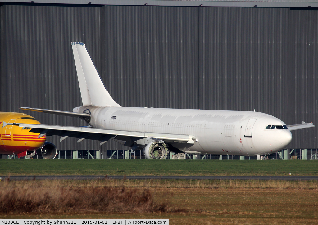 N100CL, 1989 Airbus A300-622R C/N 529, Stored in all white c/s without titles... Ex. TF-ELF