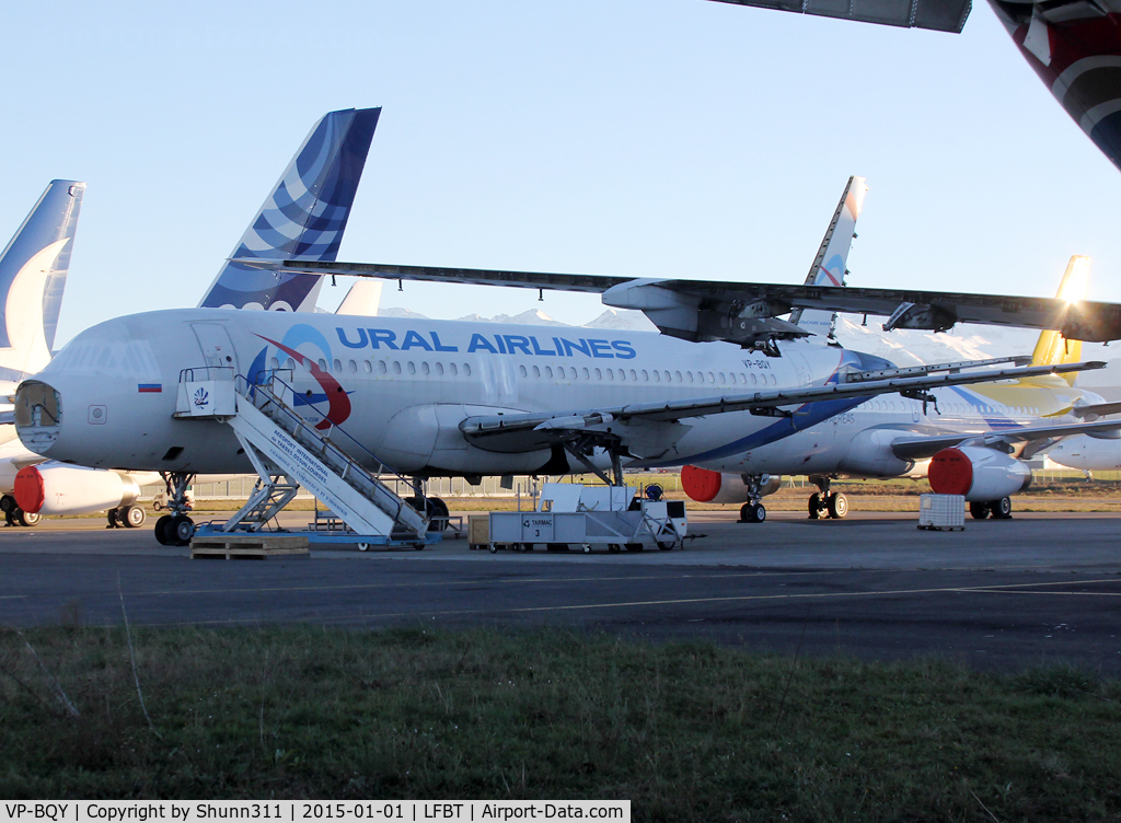 VP-BQY, 1990 Airbus A320-211 C/N 140, Scrapping process very engaged...