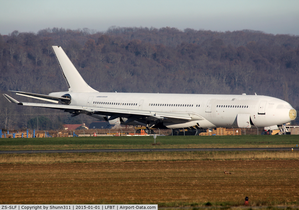 ZS-SLF, 1992 Airbus A340-211 C/N 006, Still in scrapping process...