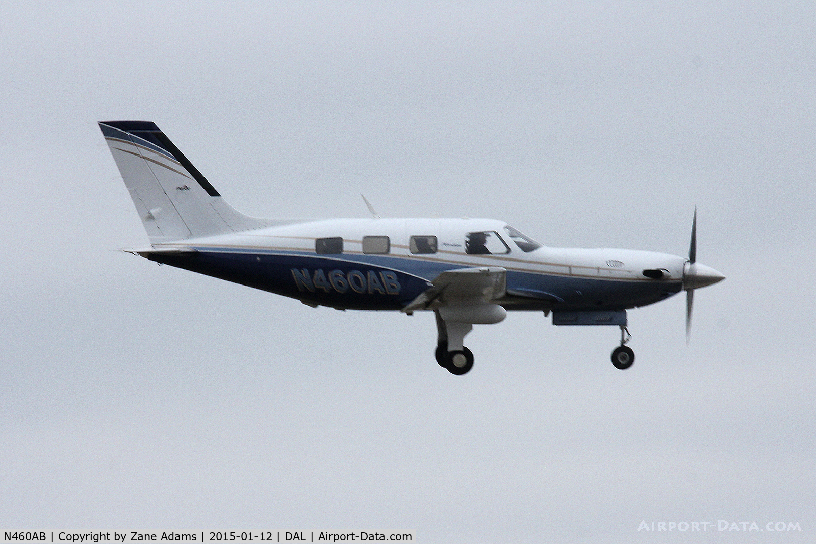 N460AB, 2010 Piper PA-46-500TP Meridian C/N 4697431, Landing at Dallas Love Field