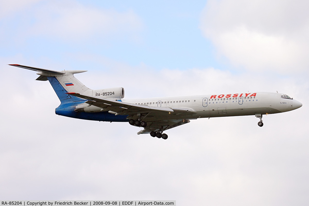 RA-85204, 1991 Tupolev Tu-154M C/N 91A886, on final at Frankfurt