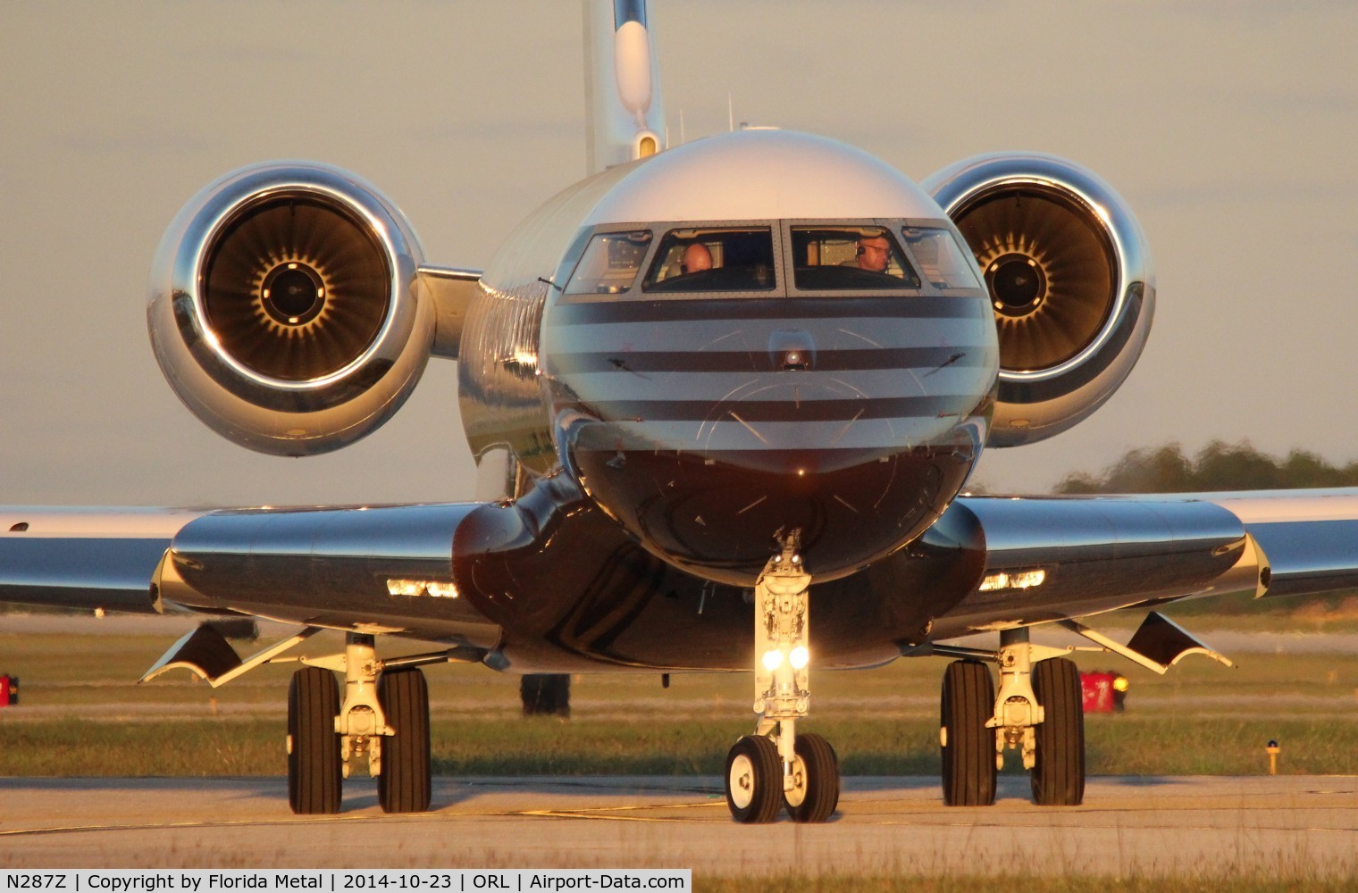 N287Z, 2000 Bombardier BD-700-1A10 Global Express C/N 9024, Global Express