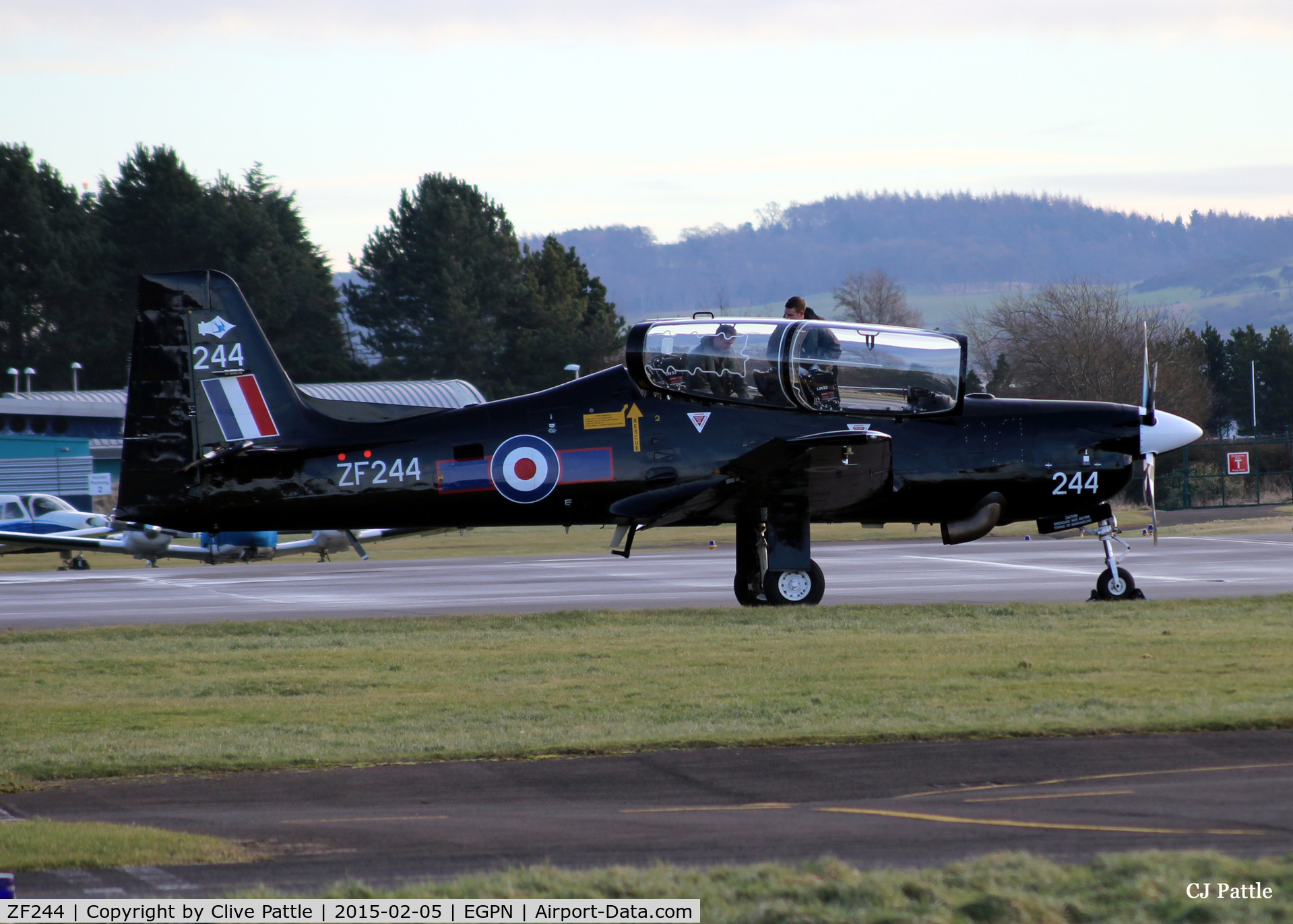 ZF244, 1990 Short S-312 Tucano T1 C/N S050/T45, Pictured shortly after arrival at Dundee Riverside (EGPN) for a flying visit.