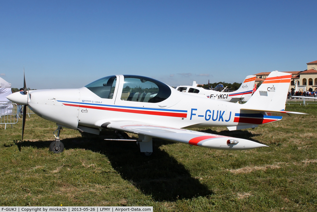 F-GUKJ, Grob G-120A-F C/N 85044, Parked