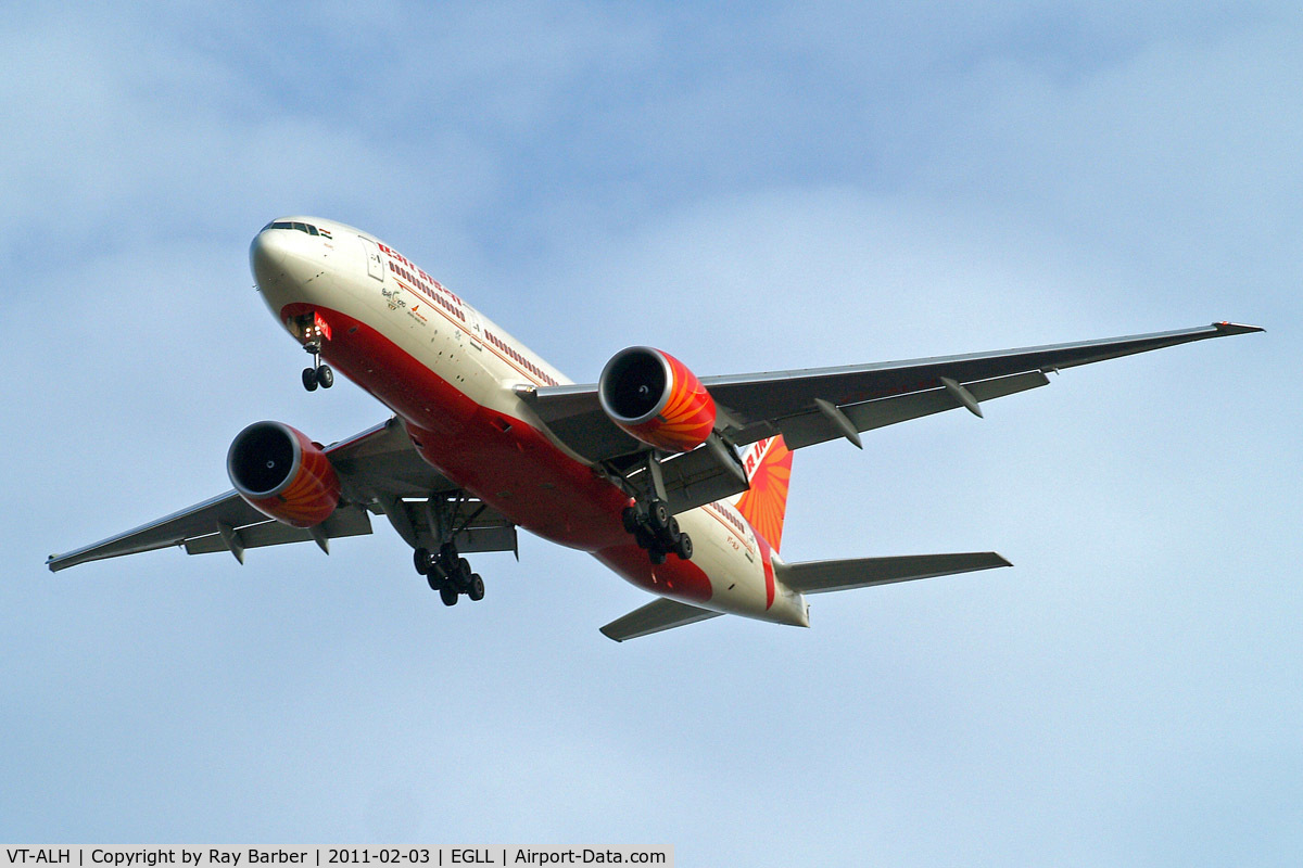VT-ALH, 2009 Boeing 777-237/LR C/N 36307, Boeing 777-237LR [36307] (Air India) Home~G 03/02/2011. On approach 27R.