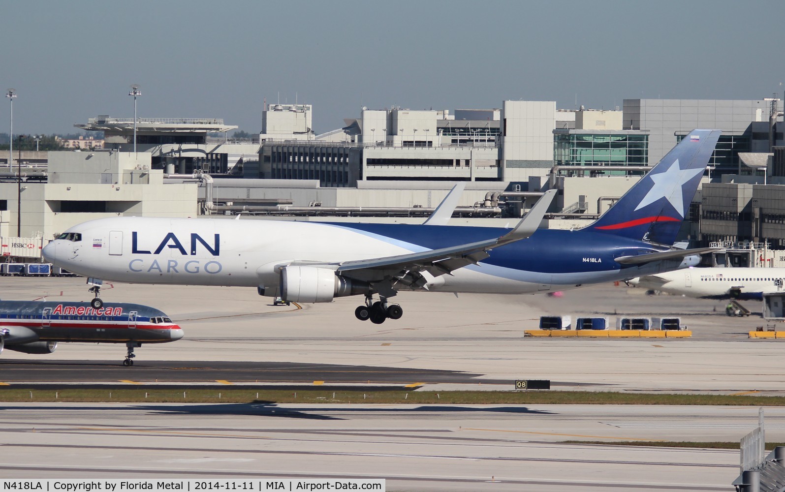 N418LA, 2005 Boeing 767-316F C/N 34246, LAN Cargo