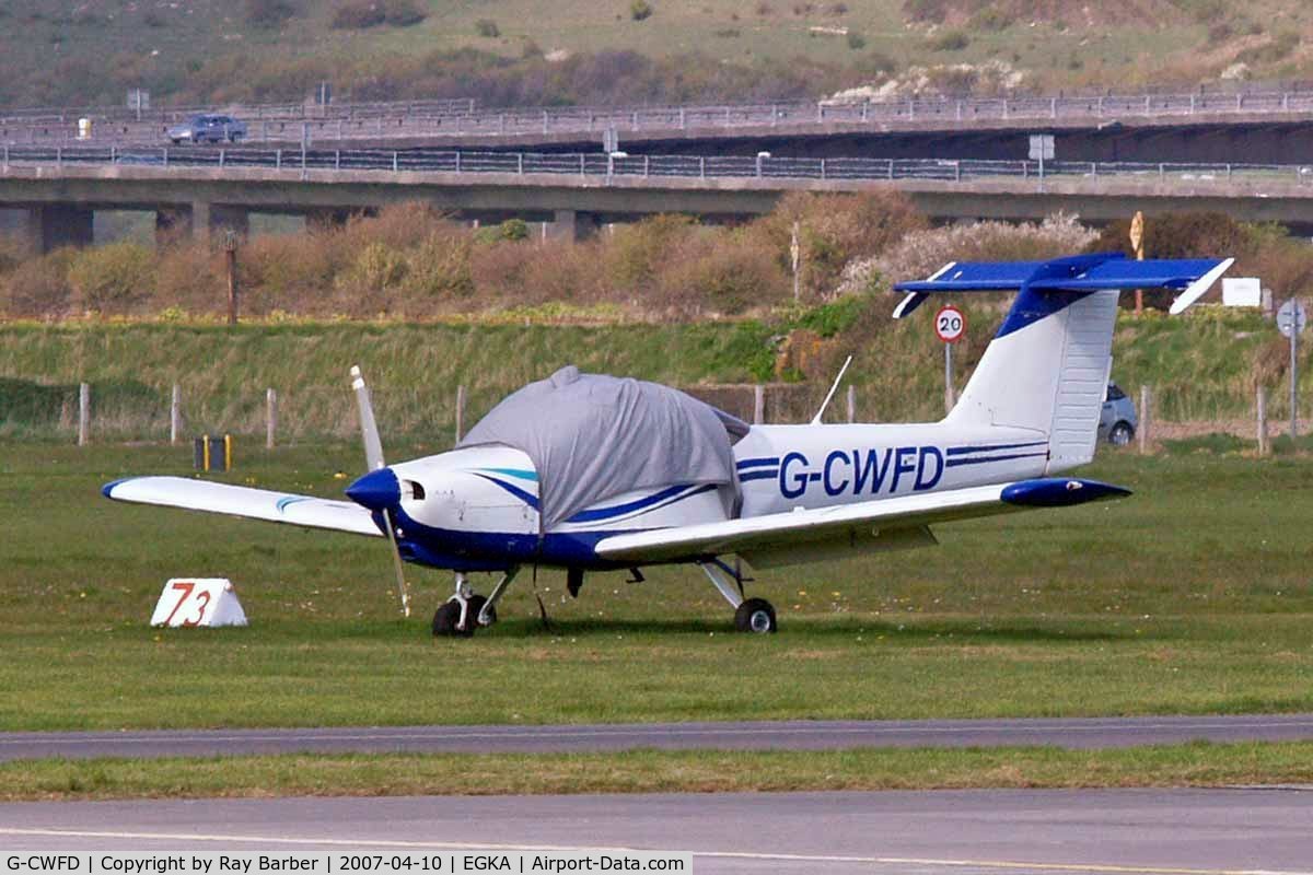 G-CWFD, 1979 Piper PA-38-112 Tomahawk Tomahawk C/N 38-79A0038, Piper PA-38-112 Tomahawk [38-79A0038] Shoreham~G 10/04/2007