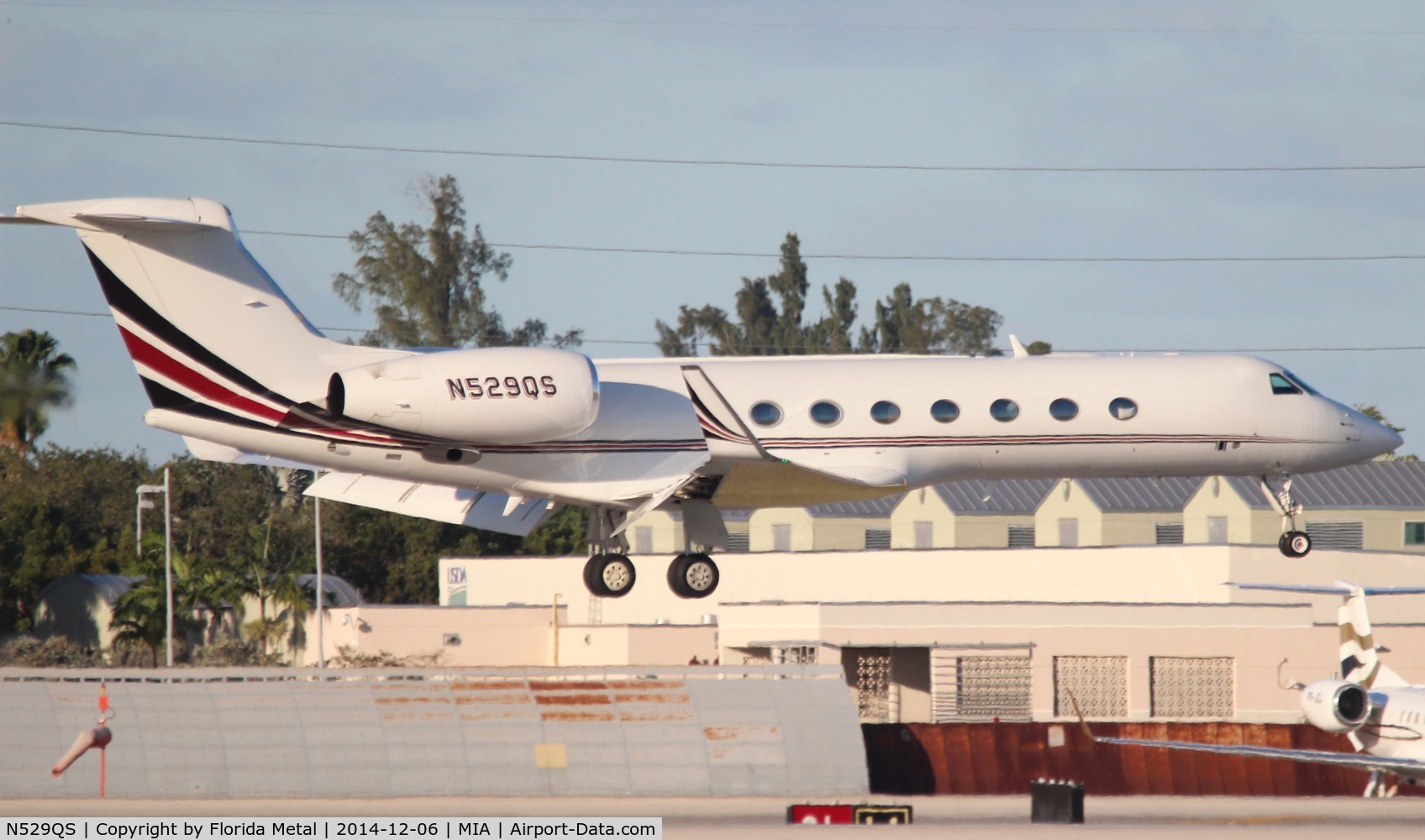 N529QS, 2007 Gulfstream Aerospace GV-SP (G550) C/N 5156, Net Jets G550