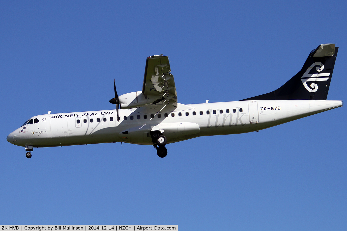 ZK-MVD, 2013 ATR 72-600 C/N 1117, finals to 02