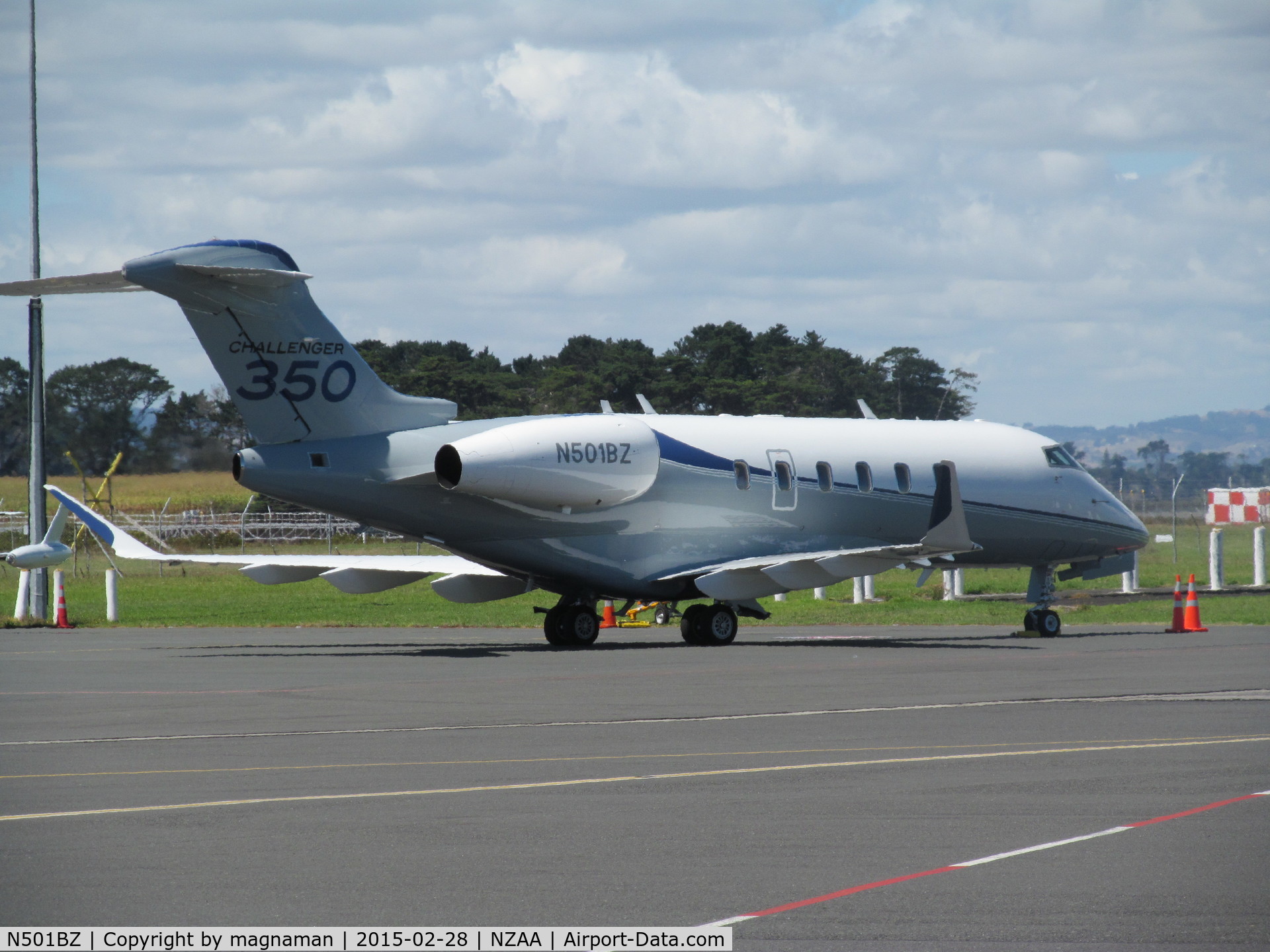 N501BZ, 2014 Bombardier Challenger 350 (BD-100-1A10) C/N 20501, On demo tour at AKL - possibly to be a new resident.