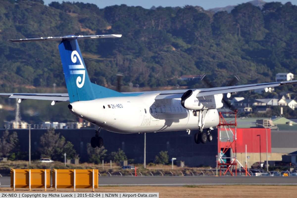 ZK-NEO, 2006 De Havilland Canada DHC-8-311 Dash 8 C/N 633, At Wellington