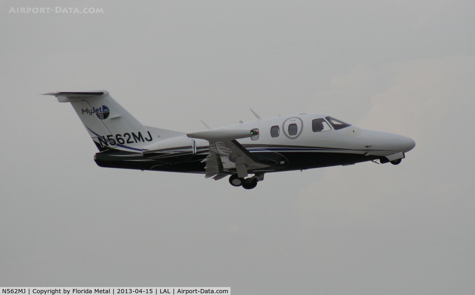 N562MJ, 2008 Eclipse Aviation Corp EA500 C/N 000156, Eclipse 500