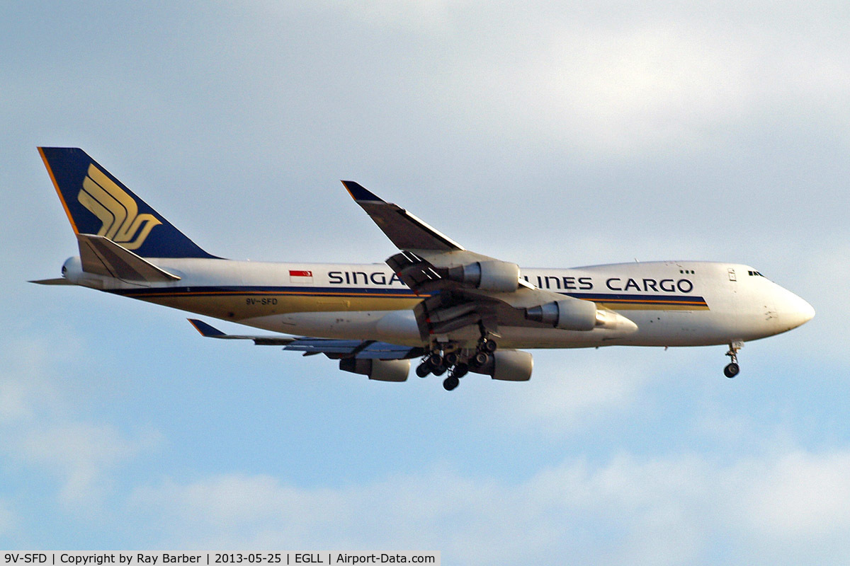9V-SFD, 1995 Boeing 747-412F/SCD C/N 26553, Boeing 747-412F [26553] (Singapore Airlines Cargo) Home~G 25/05/2013. On approach 27L.