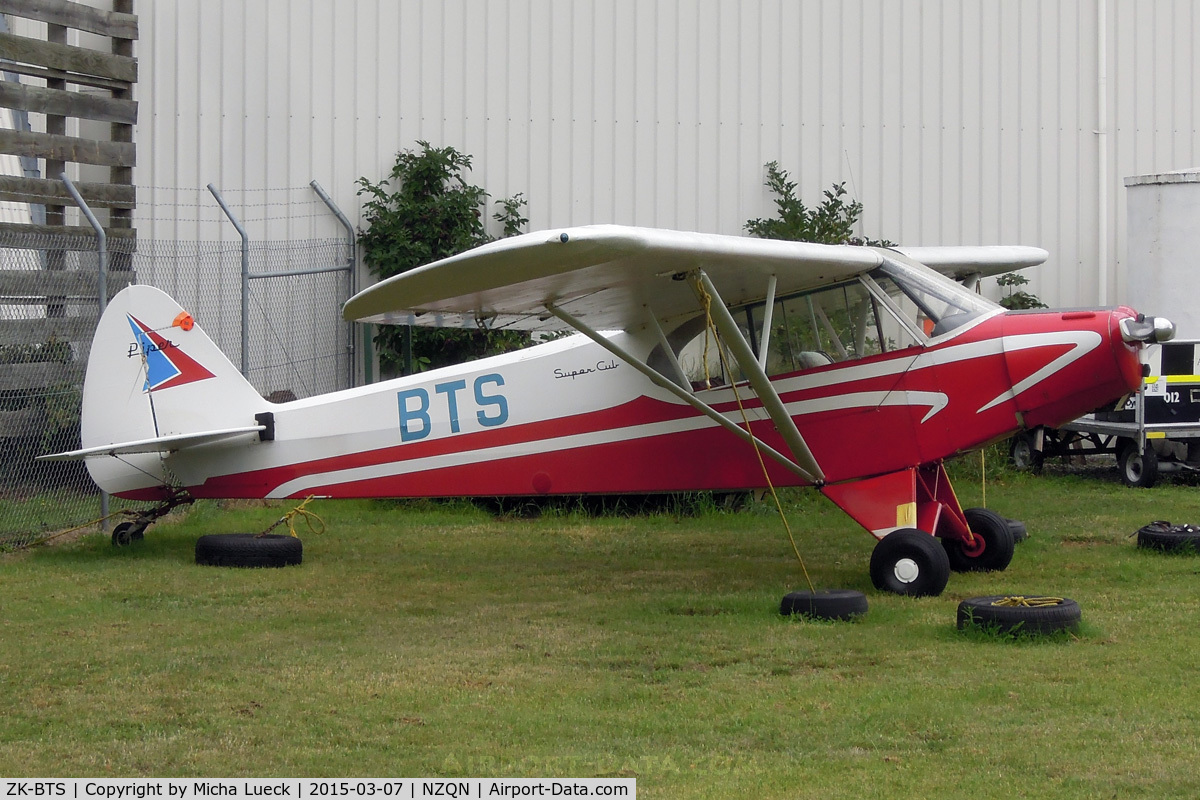 ZK-BTS, Piper PA-18-150 Super Cub Super Cub C/N 18-6201, At Queenstown
