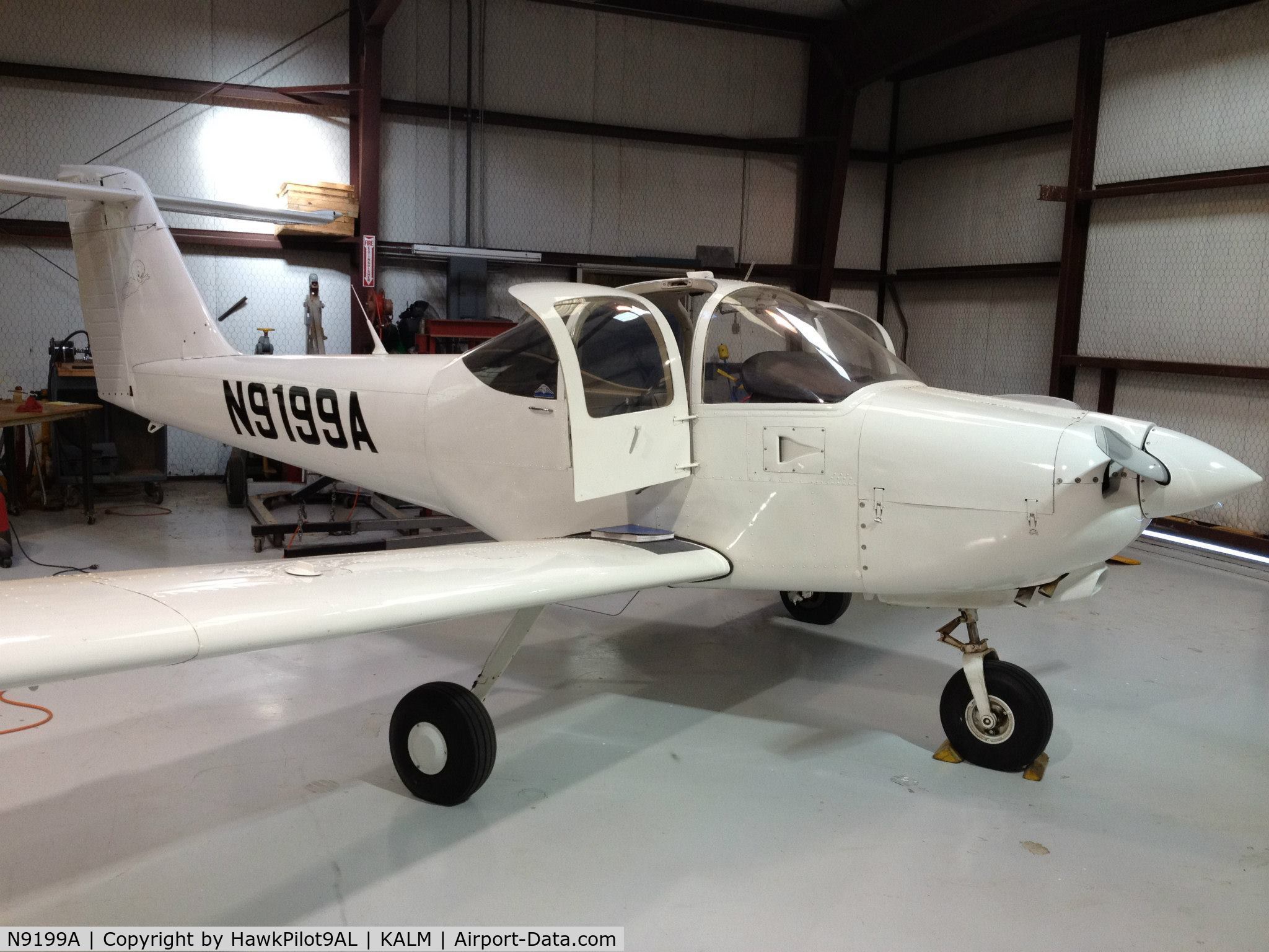 N9199A, 1982 Piper PA-38-112 Tomahawk C/N 38-82A0111, N9199A