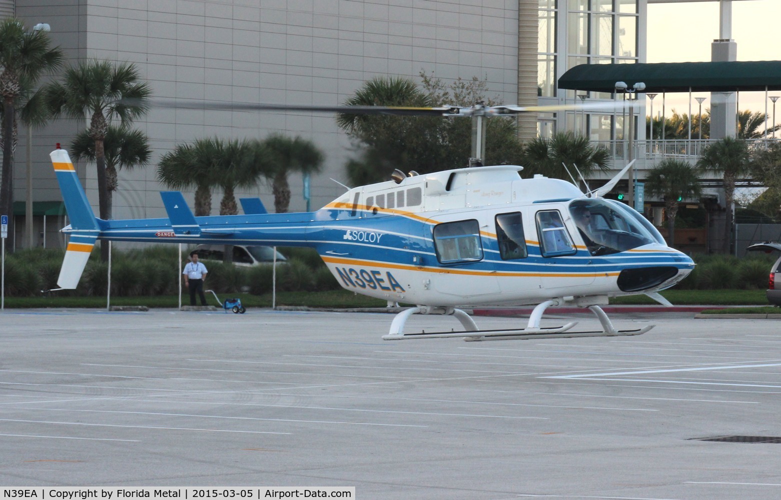 N39EA, 1975 Bell 206L LongRanger C/N 45007, Bell 206L at Heliexpo Orlando
